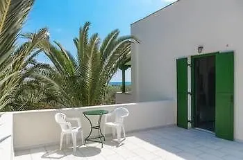Vrettos Beachfront Апартаменты Плака