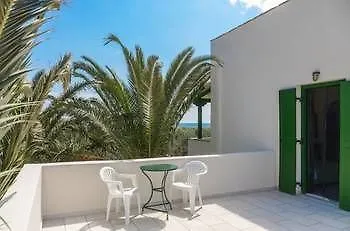 Апартаменты Vrettos Beachfront