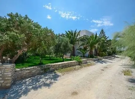 Vrettos Beachfront Апартаменты Плака
