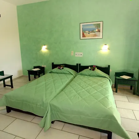 Vrettos Beachfront